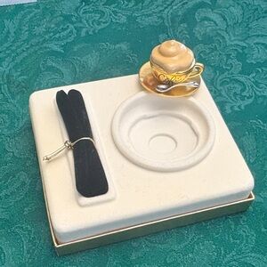 NEW Estée Lauder Beautiful Café Solid Compact